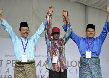 TIDAK PERLU RIAK, MOHD. ZAWAWI