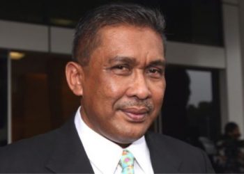 PELANTIKAN YANG DIPERTUA DEWAN TIDAK SAH?