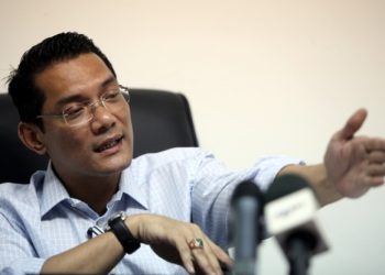 AZWANDDIN: RAKYAT DITUDUH MENERIMA RASUAH, LIM GUAN ENG TERLEPAS DARI RASUAH