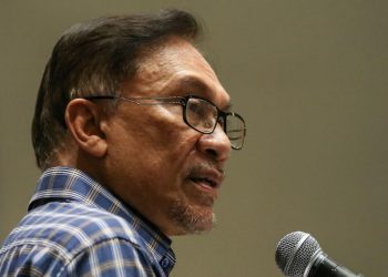 ANWAR: SAYA TIDAK AKAN GANGGU MAHATHIR