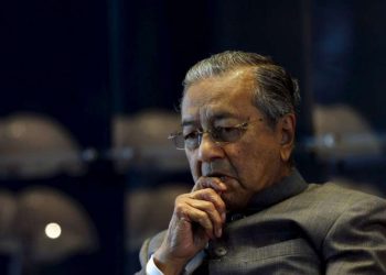 MAHATHIR TERDESAK MINTA CEP MEMBANTUNYA