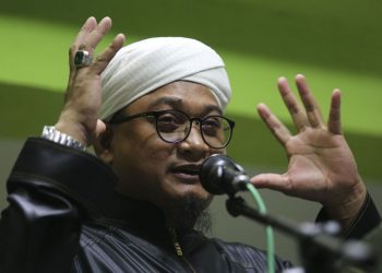 NASRUDIN: RM3 JUTA SEBULAN DUIT RAKYAT SELENGGARA KAPAL THE EQUANIMITY ?