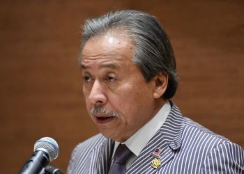 TERKINI, ANIFAH AMAN PULA KELUAR UMNO