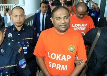 AZEEZ SEDIA DIPENJARA DARI KHIANATI UMNO