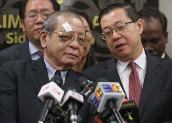 MAHDZIR KHALID: UMNO YANG TIDAK BERTANDING, MENGAPA GUAN ENG YANG GUNDAH GULANA?