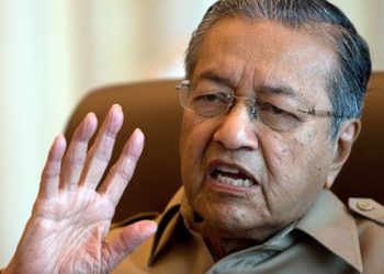 TIDAK MENGEJUTKAN MAHATHIR PERTAHAN SST LEBIH BAIK DARI GST