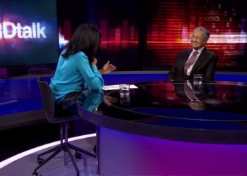 NAJIB GUNA KUASA UNTUK CURI WANG, KINI KAMI CUKUP BUKTI – MAHATHIR