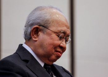 UMNO TIDAK AKAN TERKUBUR WALAU ADA PEMIMPIN LOMPAT PARTI