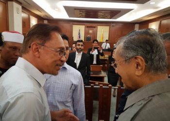 MAHATHIR BERJANJI AKAN BANTU ANWAR BERKEMPEN