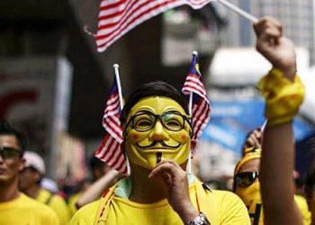 SPR PERLU JELASKAN TUDUHAN BERSIH TERHADAP MEREKA – NAJIB