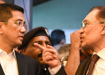 SIAPA BAKAL PERDANA MENTERI MALAYSIA YANG KE-8?