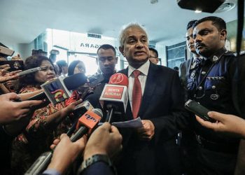 TOMMY THOMAS PATUT LETAK JAWATAN: MALUNYA BOSSKU