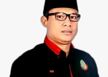 MALAYSIAKINI: JANGAN CUBA MENYEMARAKKAN API PERMUSUHAN ANTARA KAUM