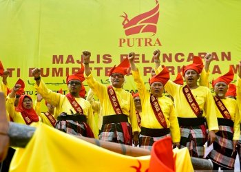WUJUD PROPAGANDA BURUKKAN PARTI PUTRA, RUJUKLAH 10 TUNTUTAN MEREKA TERLEBIH DAHULU