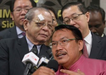 BERKUBURNYA AGENDA PECAH PERINTAH DAP