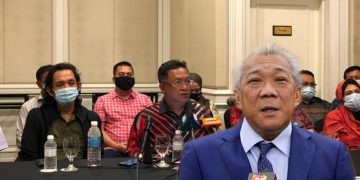 RAHMAN DAHLAN SEPATUTNYA BINCANG TERTUTUP BERSAMA PRESIDEN UMNO