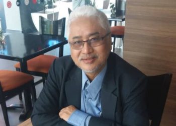 UMNO UNDUR SETAPAK UNTUK MAJU JAUH KE HADAPAN