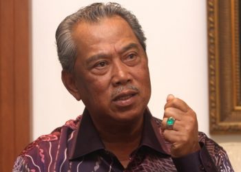 MUHYIDDIN MEMBANTU RAKYAT – TANGGUNGJAWAB ATAU “CASH IS KING”?