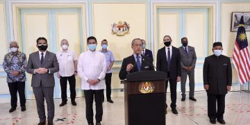 PAS-PN SANGGUP TERIMA DAP ATAU ‘TAHI’, ASAL BUKAN UMNO