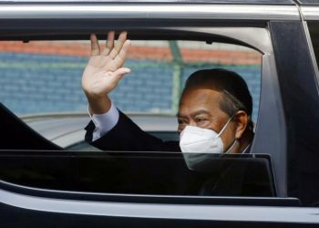 BERAKHIR ERA MAHIADDIN DAN SINAR BAHARU BUAT MALAYSIA