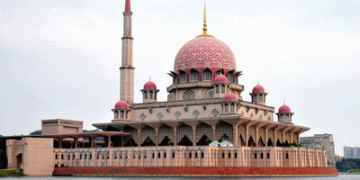 JANGAN HADKAN MASJID DAN SURAU BAGI YANG LENGKAP DUA DOS VAKSIN