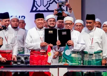 “PENYATUAN UMMAH” HANYALAH RETORIK POLITIK PERIKATAN NASIONAL