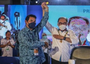 KENAPA PENYOKONG TEGAR MUDAH PERCAYA FITNAH, PENIPUAN RAFIZI DAN PH?