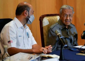 MAHATHIR, PEJUANG TERDESAK JADIKAN MUKHRIZ PERDANA MENTERI KE-10