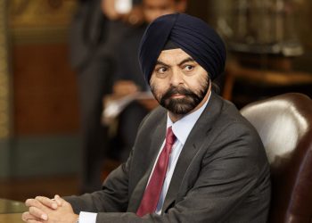 BIDEN CALONKAN BEKAS CEO MASTERCARD AJAY BANGA KETUAI BANK DUNIA
