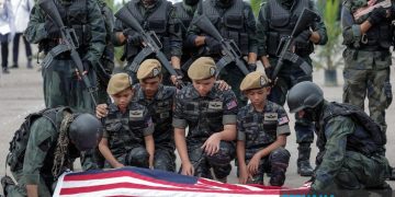 TRAGEDI LAHAD DATU SUKARKAN USAHA YAKINKAN PELABUR ASING KE PANTAI TIMUR SABAH