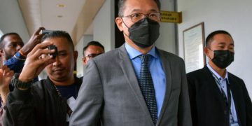 DATUK SERI DIKAITKAN DENGAN HAMZAH MENGAKU TIDAK BERSALAH, MINTA DIBICARAKAN