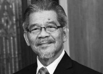 PERDANA MENTERI UCAP TAKZIAH KEPADA KELUARGA PROF. DR. MAHMOOD ZUHDI