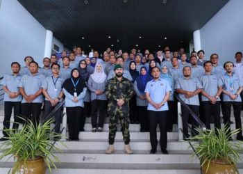 KEBERANGKATAN TUNKU MAHKOTA JOHOR KE PROGRAM KEMBARA CANSELOR UTHM