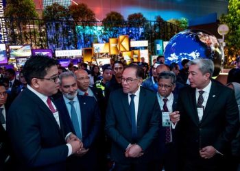 PERDANA MENTERI RASMI PERSIDANGAN ANTARABANGSA ENERGY ASIA 2023 EDISI PERTAMA