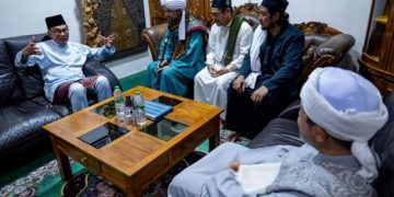 YAB PERDANA MENTERI SANTUNI ULAMA, ASATIZAH DI PULAI CHONDONG, KELANTAN