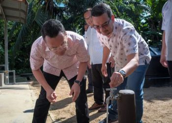 KENYATAAN NIK AMAR “RAKYAT KELANTAN PANDAI GALI TELAGA SENDIRI” TIDAK BERTANGGUNGJAWAB