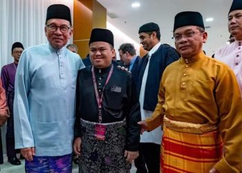 ANWAR UCAP TAHNIAH KEPADA JOHAN TILAWAH AL-QURAN, MUHAMMAD QAYYIM