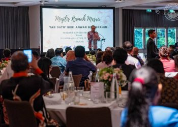 ANWAR, DIASPORA MALAYSIA DI PERANCIS, BINCANG PERANAN, SUMBANGAN UNTUK NEGARA