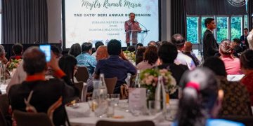 ANWAR, DIASPORA MALAYSIA DI PERANCIS, BINCANG PERANAN, SUMBANGAN UNTUK NEGARA