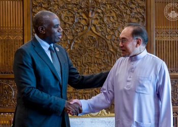 PMX TERIMA KUNJUNGAN HORMAT SETIAUSAHA LUAR NEGERI UNITED KINGDOM