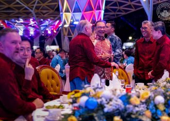 EKONOMI KEKAL SEBAGAI MATLAMAT UTAMA ASEAN, PACU KOMUNITI SERANTAU – ANWAR