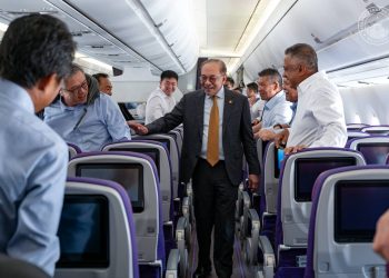 ANWAR TERUSKAN SIRI DIPLOMASI KE NAIROBI SELEPAS LAWATAN BERIMPAK TINGGI DI JOHANNESBURG